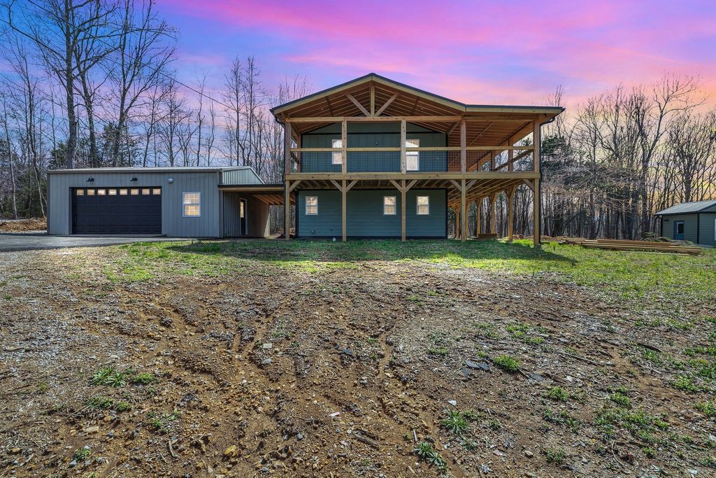235 Union Ridge Rd, Wartrace, TN 37183
