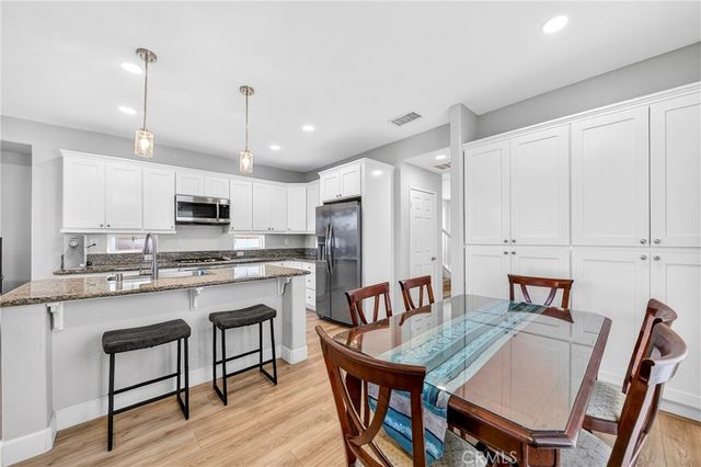 7970 Glide Path Court, Chino, CA 91708