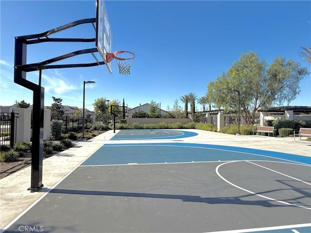 7970 Glide Path Court, Chino, CA 91708