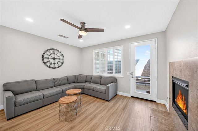 7970 Glide Path Court, Chino, CA 91708