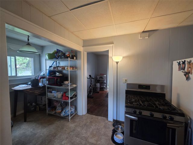 19 E 30TH Street, Erie, PA 16504