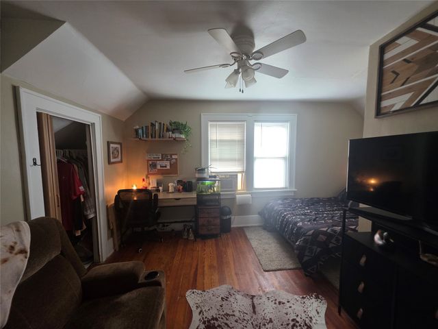 19 E 30TH Street, Erie, PA 16504