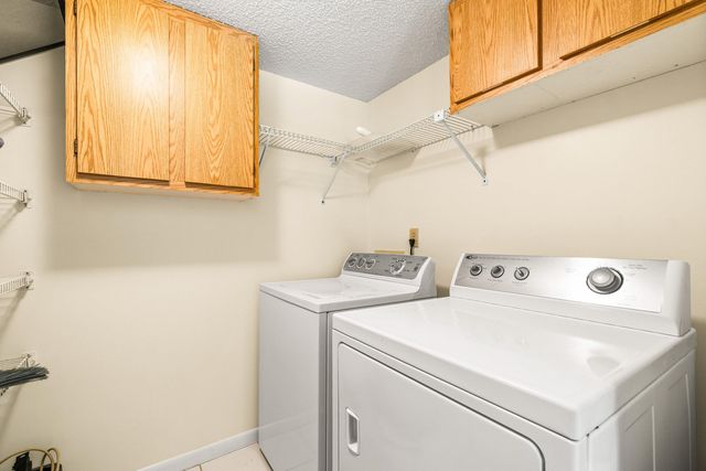 721 Sunny Pine Way B2, Greenacres, FL 33415