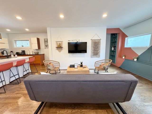 1419 N Paulina Street, Chicago, IL 60622