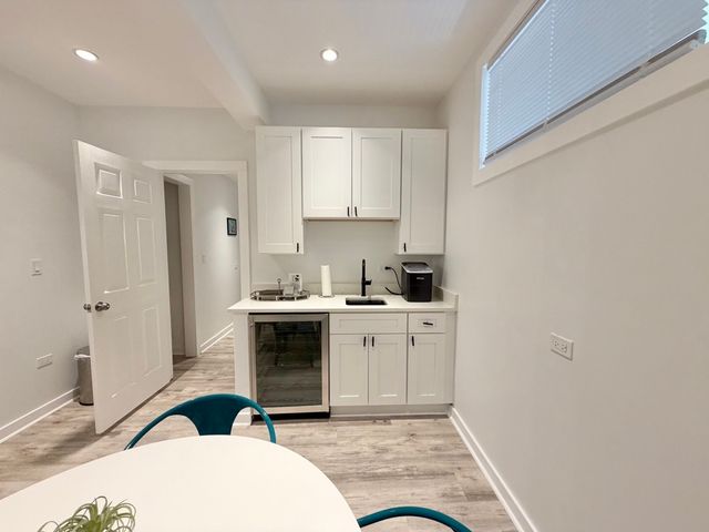 1419 N Paulina Street, Chicago, IL 60622