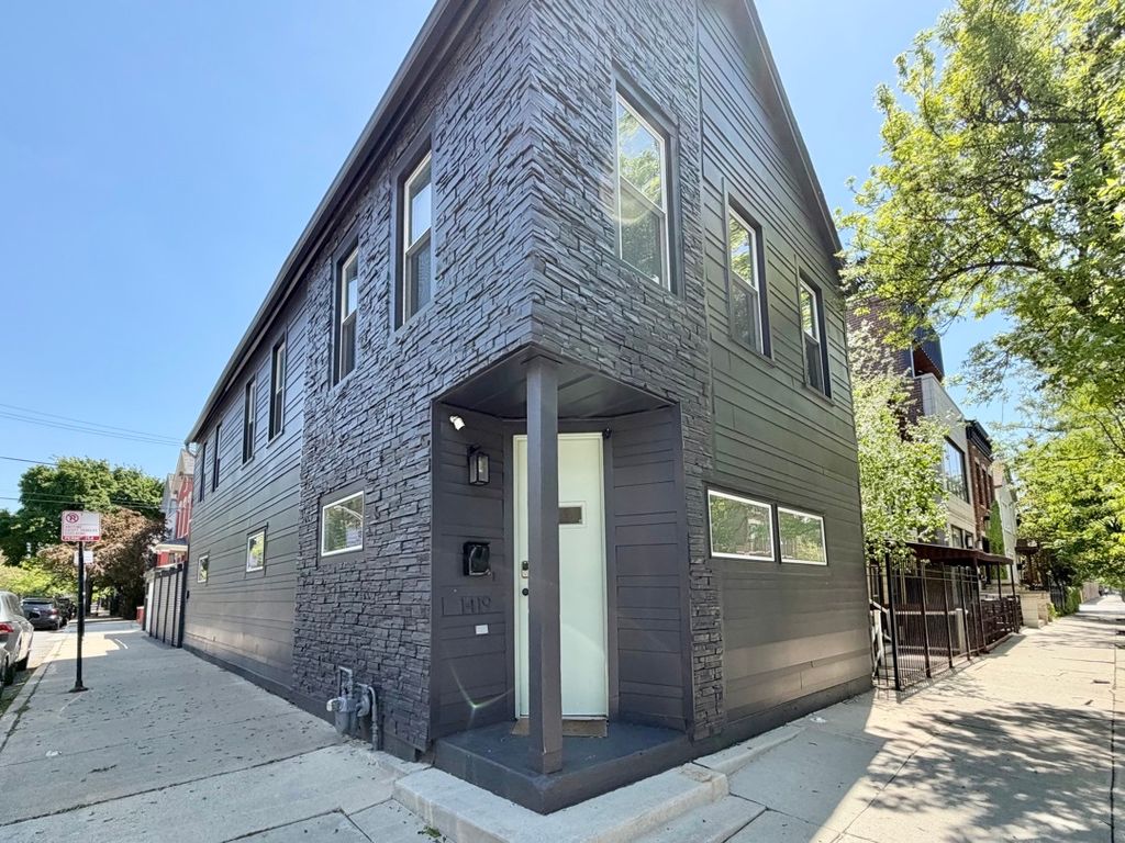 1419 N Paulina Street, Chicago, IL 60622