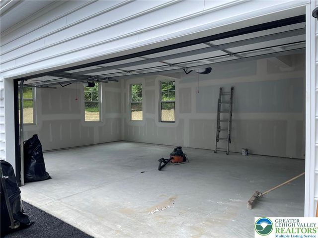 Hottle Road, Springfield Twp, PA 18036