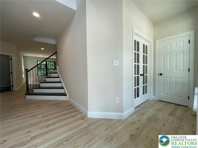 Hottle Road, Springfield Twp, PA 18036