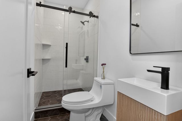 22 Spring Hill Terrace 22, Somerville, MA 02143