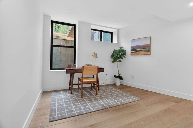 22 Spring Hill Terrace 22, Somerville, MA 02143