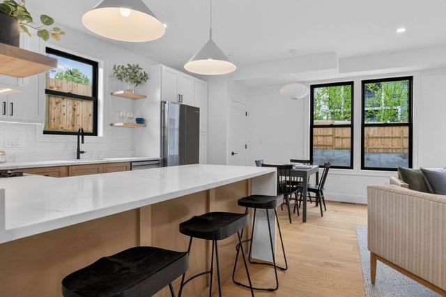 22 Spring Hill Terrace 22, Somerville, MA 02143