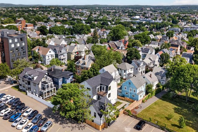 22 Spring Hill Terrace 22, Somerville, MA 02143