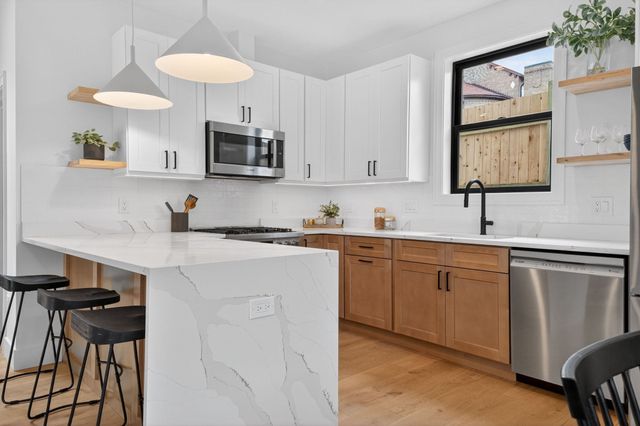 22 Spring Hill Terrace 22, Somerville, MA 02143