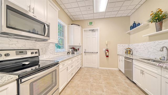 5255 BOUCHARD CIRCLE 102, Sarasota, FL 34238