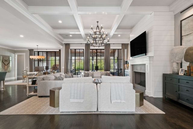 3910 Wayland Drive, Nashville, TN 37215