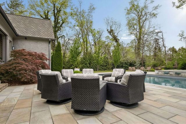3910 Wayland Drive, Nashville, TN 37215