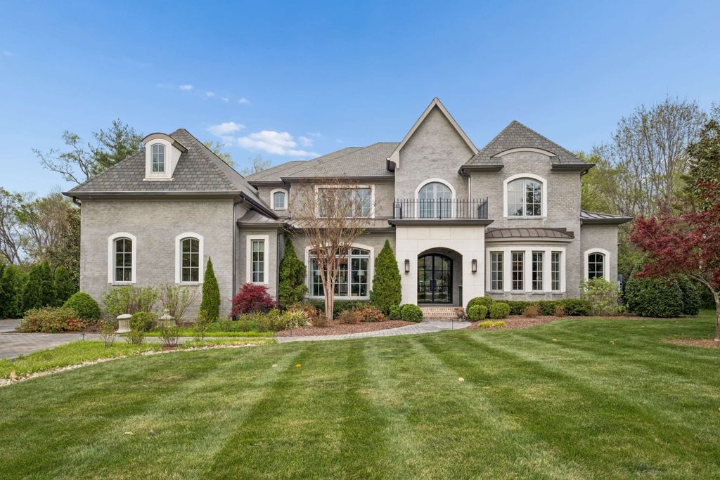 3910 Wayland Drive, Nashville, TN 37215