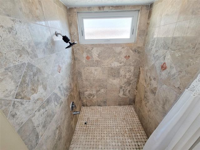 9111 New Forest Road, Spring, TX 77379