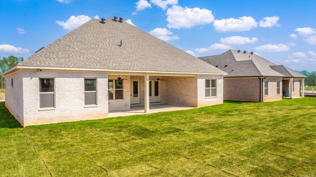 514 Corondelet Lane, Maumelle, AR 72113