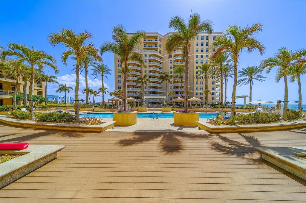 11 BAYMONT STREET 1109, Clearwater Beach, FL 33767