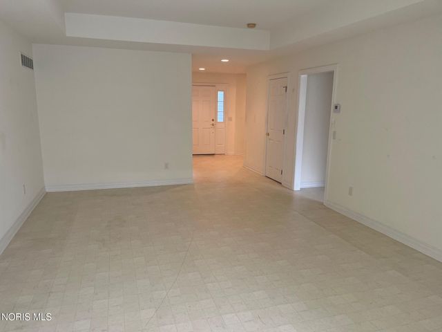 4845 Waterbury Lane, Maumee, OH 43537