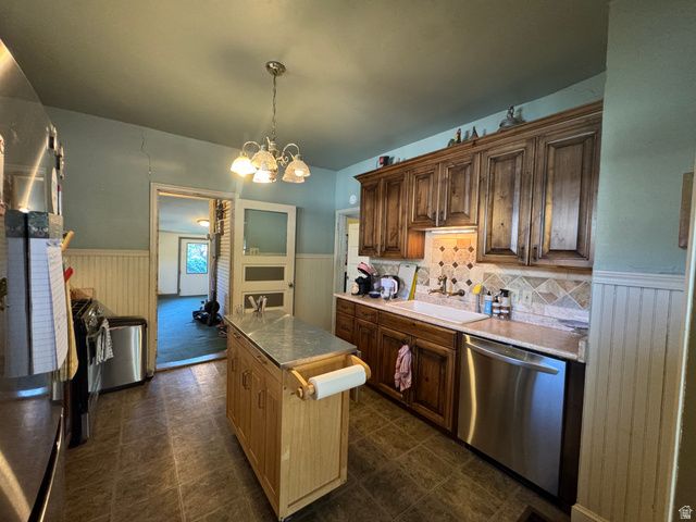 841 E DOWNINGTON AVE, Salt Lake City, UT 84105