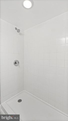 5454 CEDONIA AVE, Baltimore, MD 21206