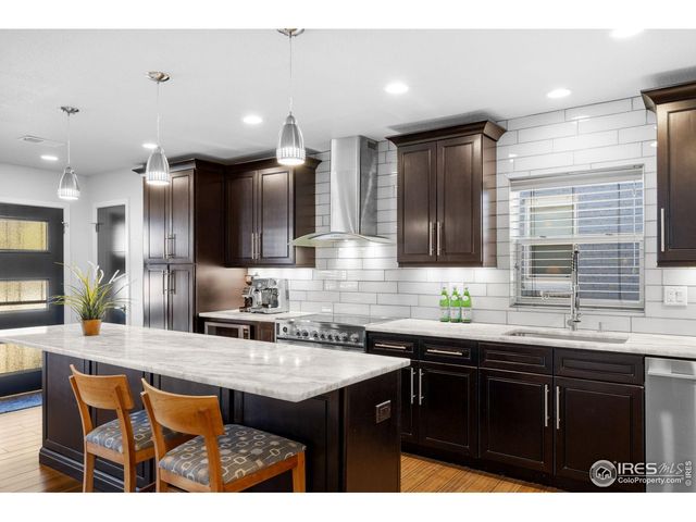 785 Dexter St, Denver, CO 80220