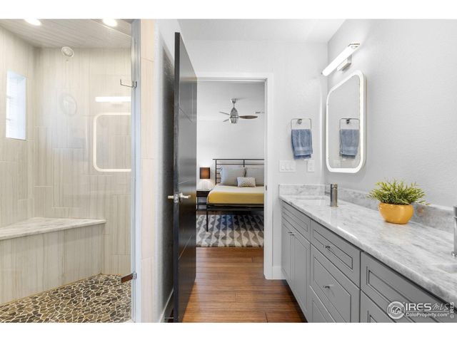 785 Dexter St, Denver, CO 80220