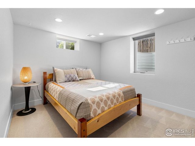 785 Dexter St, Denver, CO 80220