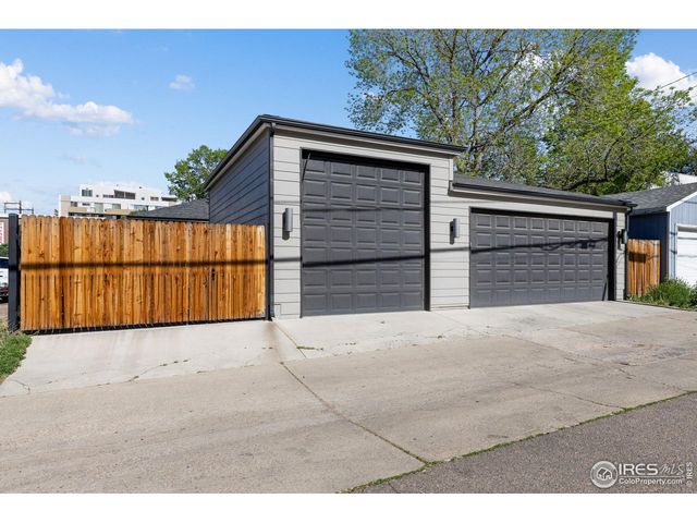 785 Dexter St, Denver, CO 80220