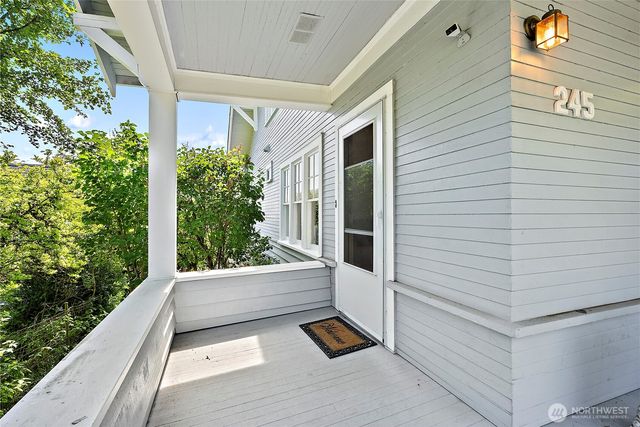 245 SE Washington Avenue, Chehalis, WA 98532