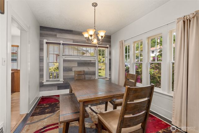 245 SE Washington Avenue, Chehalis, WA 98532