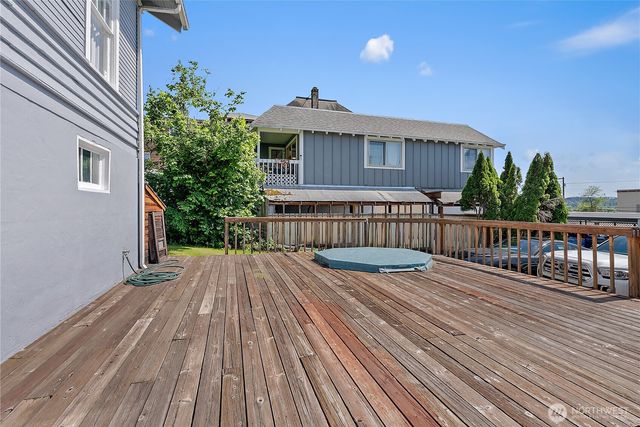 245 SE Washington Avenue, Chehalis, WA 98532