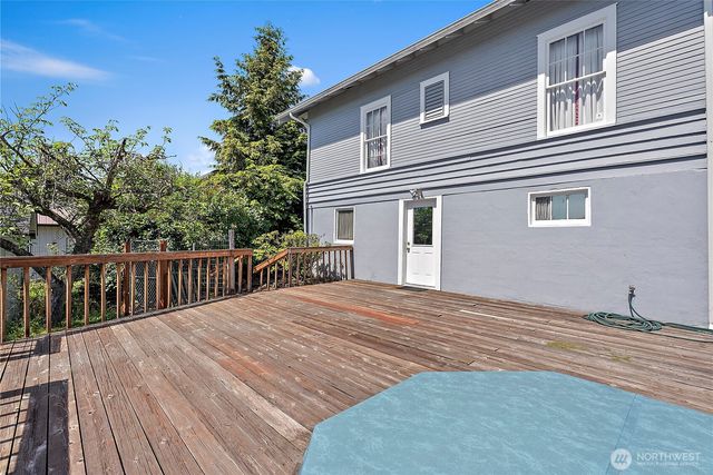 245 SE Washington Avenue, Chehalis, WA 98532