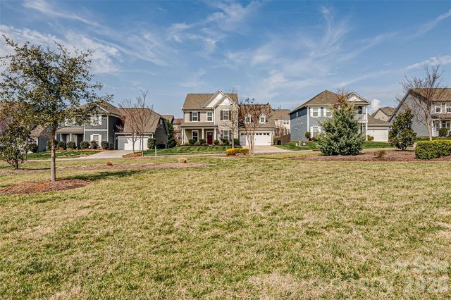 4024 Three Lakes Lane, Fort Mill, SC 29715