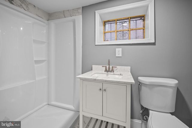 558 E LOCUST AVE, Philadelphia, PA 19144