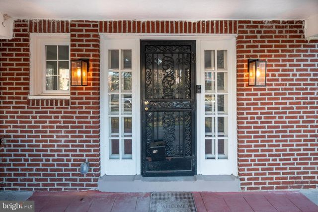 558 E LOCUST AVE, Philadelphia, PA 19144