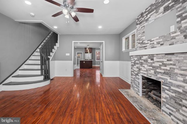 558 E LOCUST AVE, Philadelphia, PA 19144