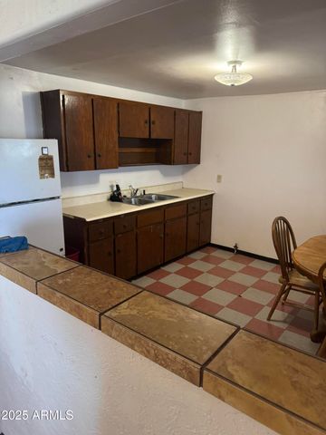 101 W MARTIN LUTHER KING JR Street, Eloy, AZ 85131