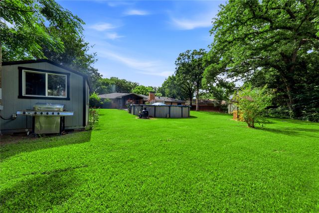 17535 Country Club Drive, Kemp, TX 75143