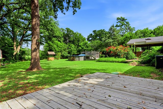 17535 Country Club Drive, Kemp, TX 75143