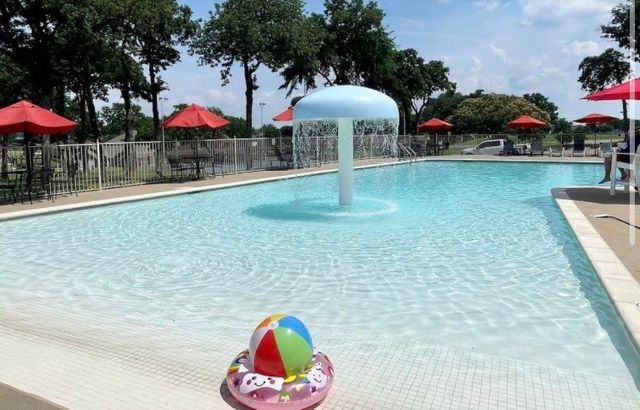 17535 Country Club Drive, Kemp, TX 75143