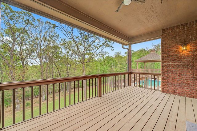 9364 Everest Place, Rogers, AR 72756