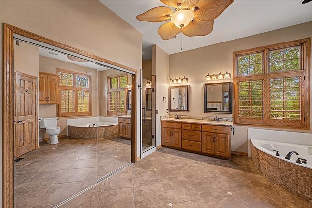 9364 Everest Place, Rogers, AR 72756