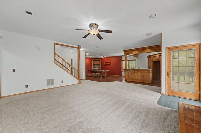 9364 Everest Place, Rogers, AR 72756