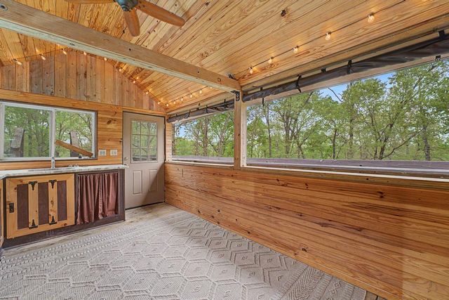 9364 Everest Place, Rogers, AR 72756