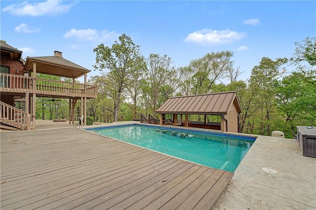 9364 Everest Place, Rogers, AR 72756