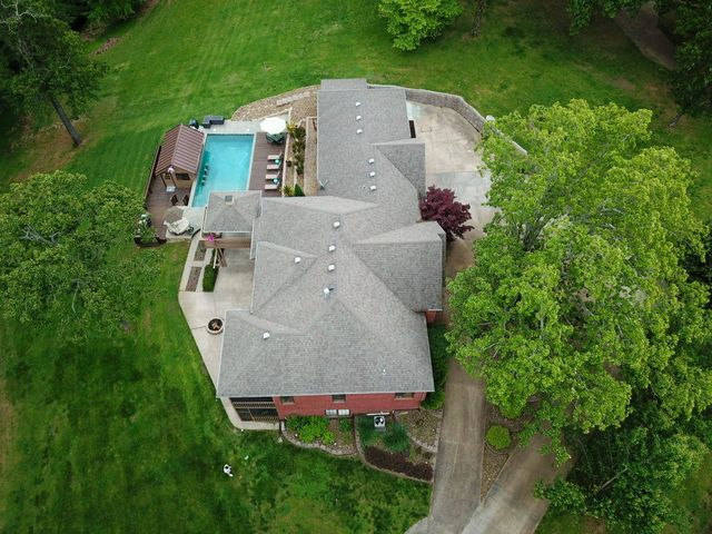 9364 Everest Place, Rogers, AR 72756