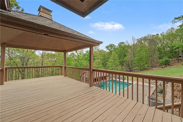 9364 Everest Place, Rogers, AR 72756